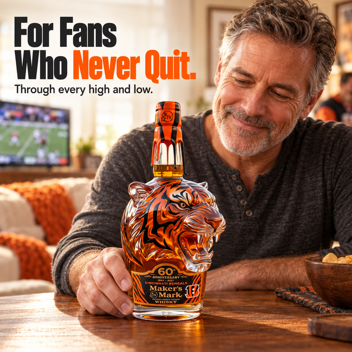 🐅 Fierce Tiger Head Collector Bottle – Orange & Black Football Fan Bar Decor 🏈